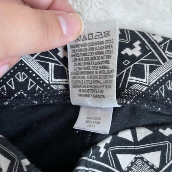 Victoria’s Secret PINK | Printed Yoga Aztec Festival Print Leggings | Size Small - Picture 9 of 13